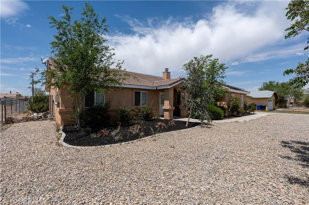 Apple Valley, CA 92308,12830 Lakota Rd