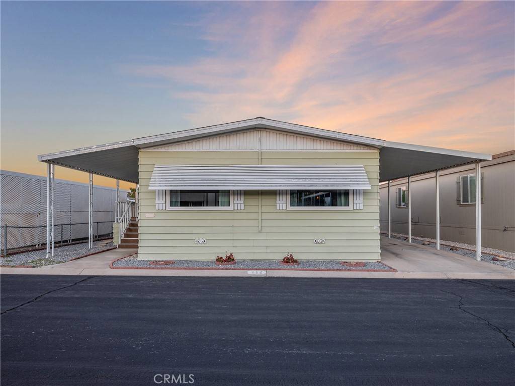 Victorville, CA 92395,13393 Mariposa RD #112