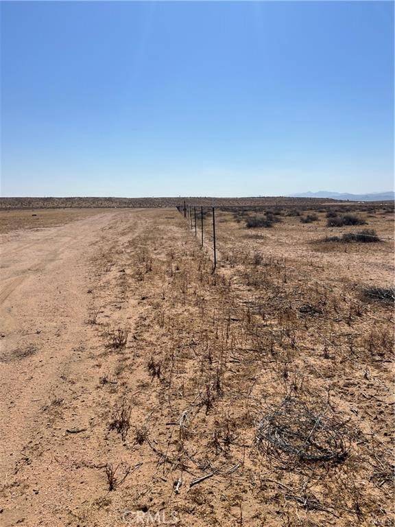 Helendale, CA 92342,1 N Buckthorne RD
