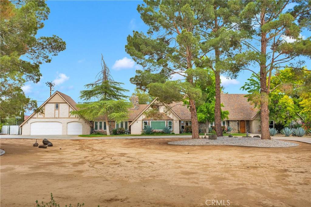 Apple Valley, CA 92307,15151 Riverside LN