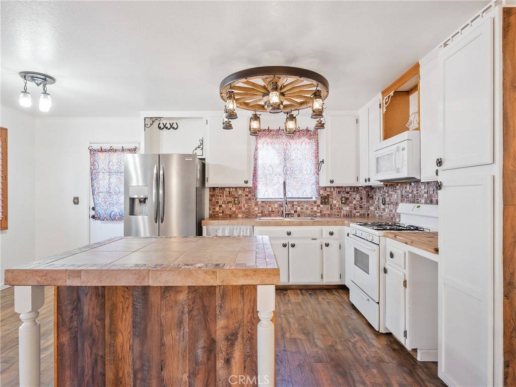 Wrightwood, CA 92397,1622 Ross ST