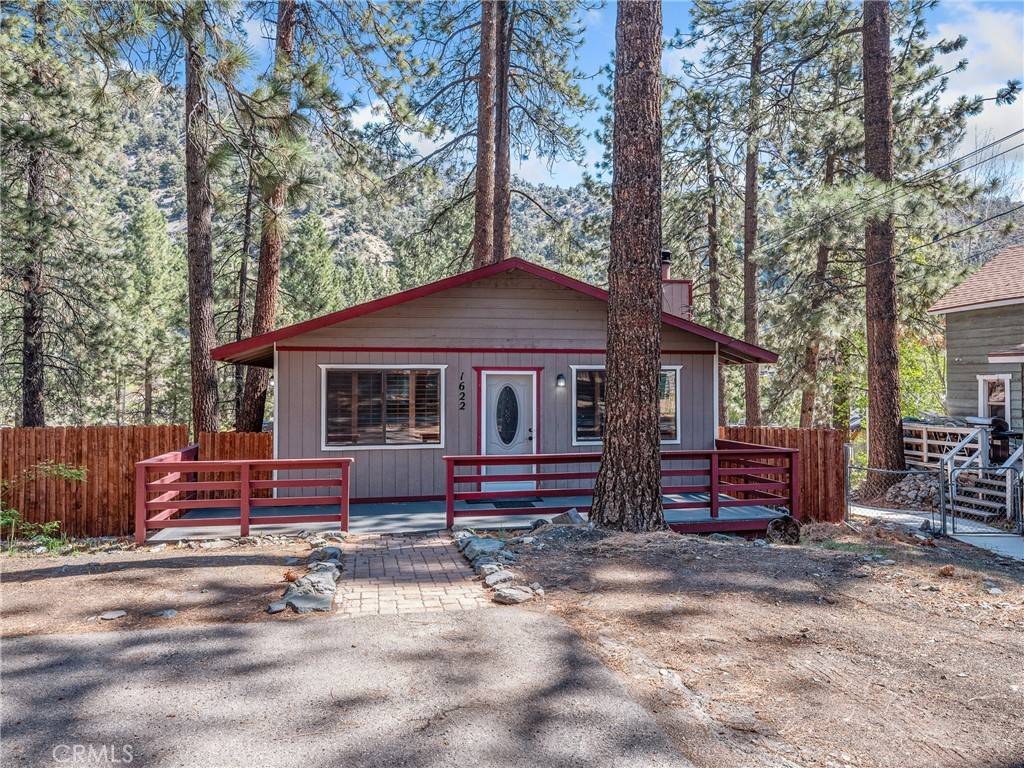 Wrightwood, CA 92397,1622 Ross ST