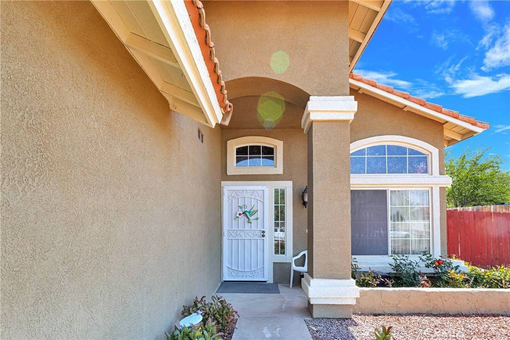 Hesperia, CA 92345,15199 Farmington CT