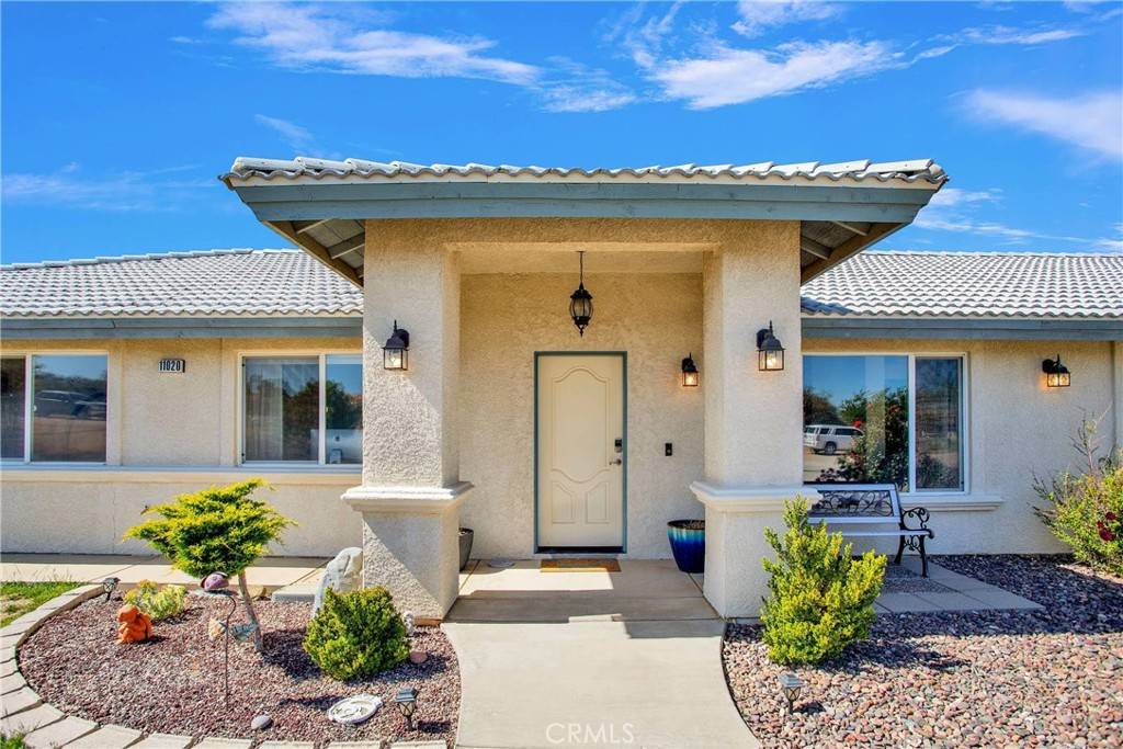 Oak Hills, CA 92344,11020 Blue Jay WAY