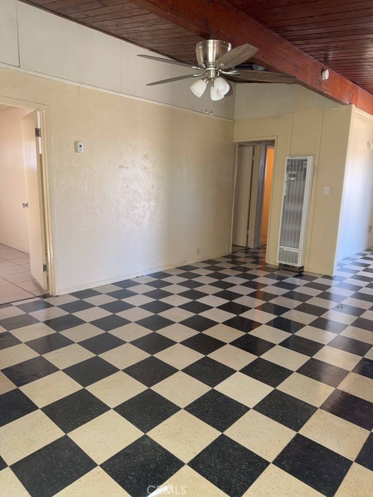 Victorville, CA 92395,16827 Batson RD