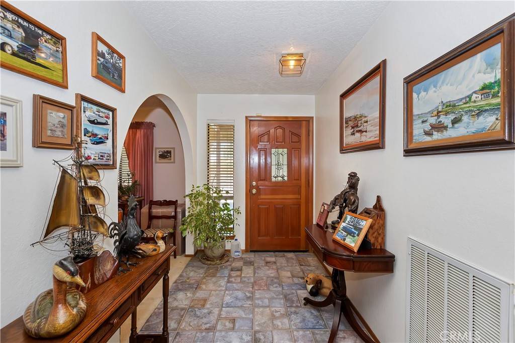 Apple Valley, CA 92308,20407 Eyota LN