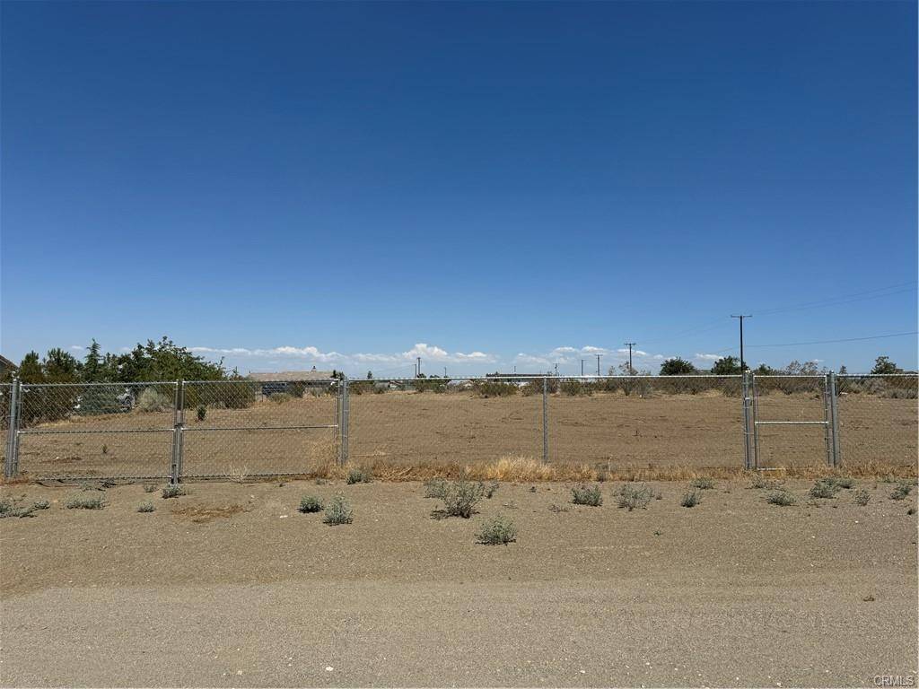 Pinon Hills, CA 92372,0 Corton ST