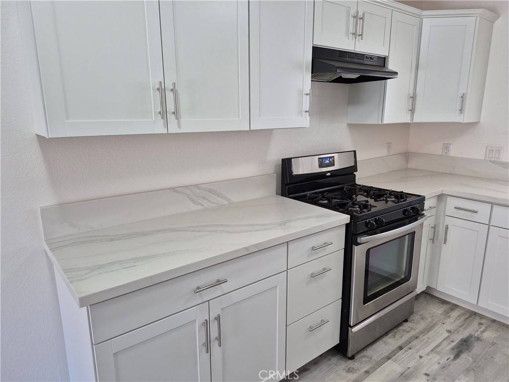 Apple Valley, CA 92308,13508 Algonquin RD #3