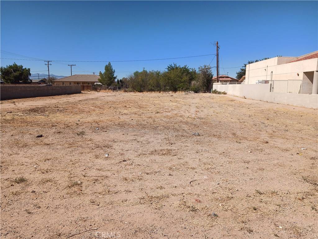 Apple Valley, CA 92308,0 Navajo RD