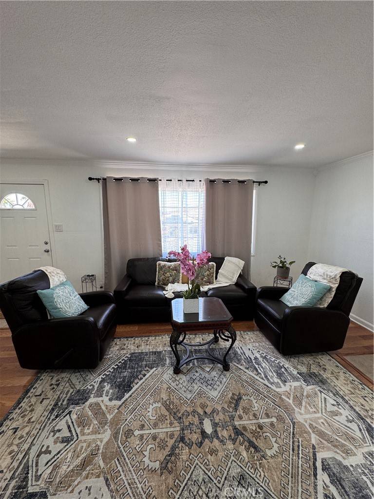 Barstow, CA 92311,640 Flora ST
