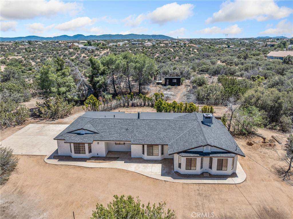 Oak Hills, CA 92344,10683 El Centro RD