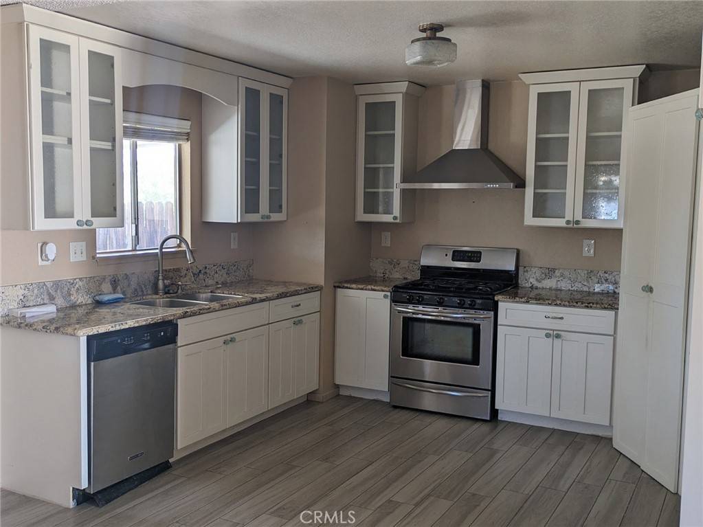 Apple Valley, CA 92308,21325 Tono RD
