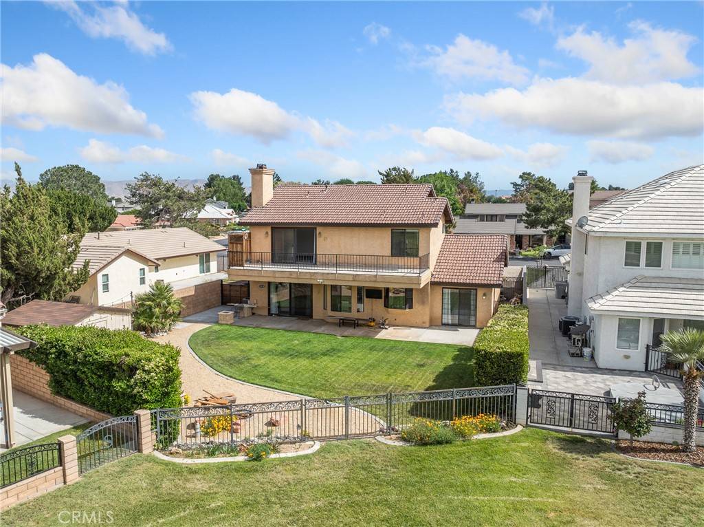 Victorville, CA 92395,18330 Salem LN