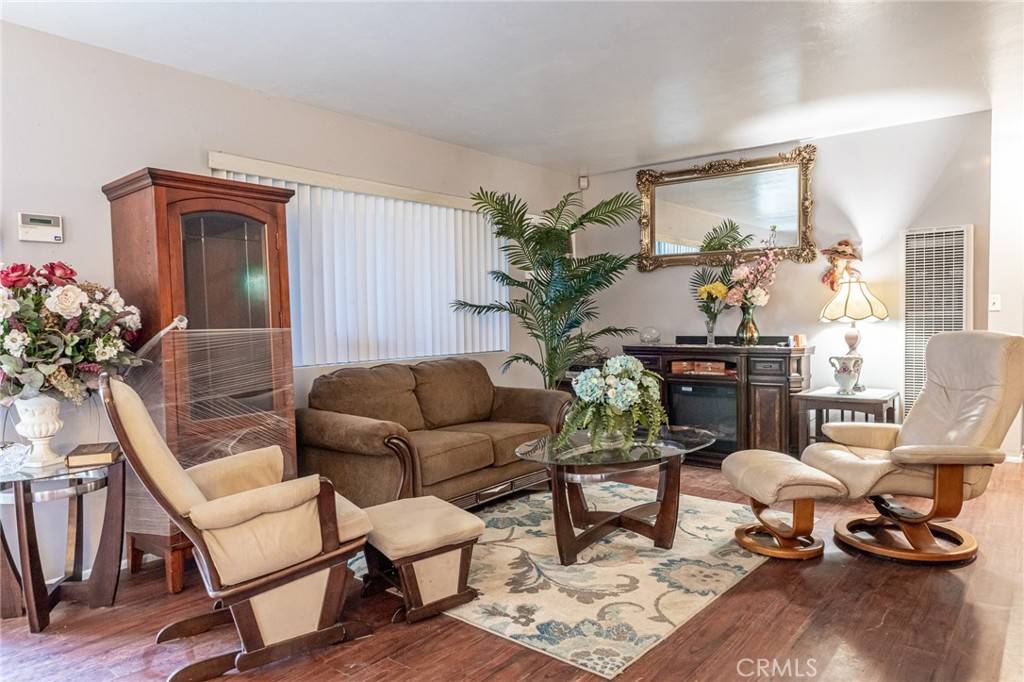 Banning, CA 92220,3087 W George ST