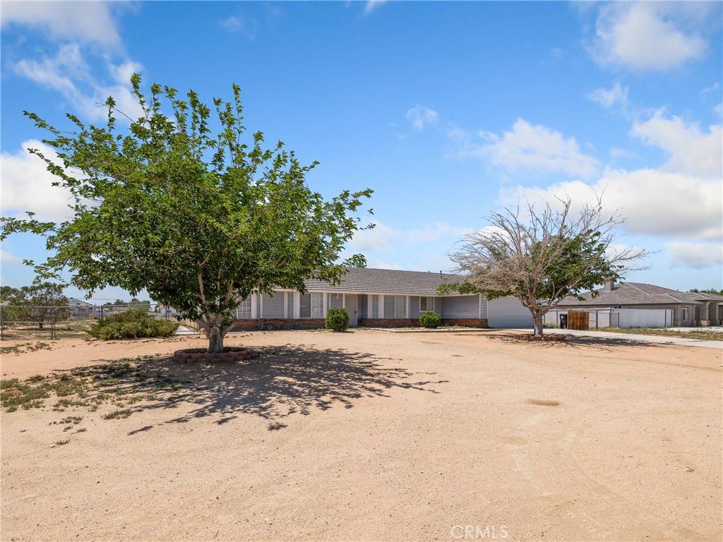 Apple Valley, CA 92307,15464 Erie RD