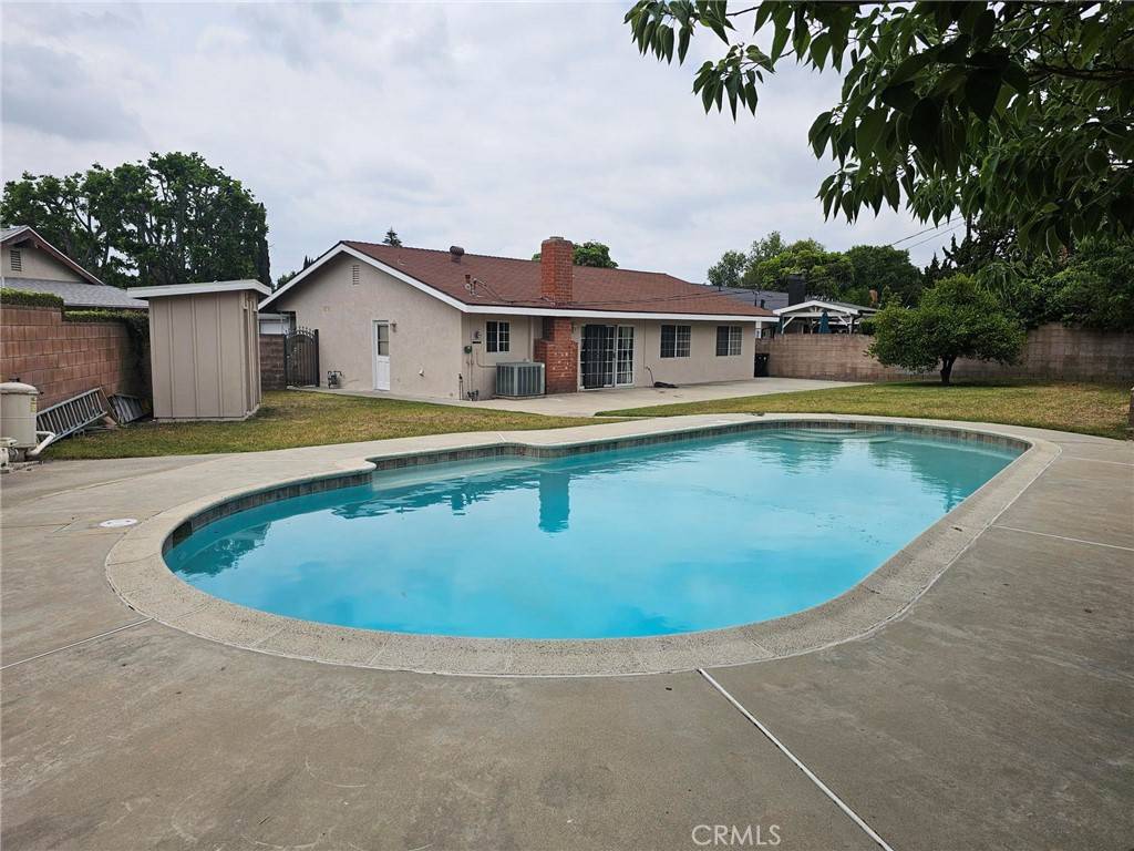 Granada Hills, CA 91344,17415 Minnehaha ST
