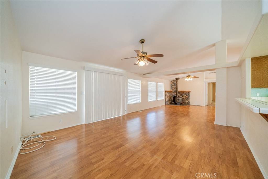 10778 Sonora RD Phelan, CA 92371