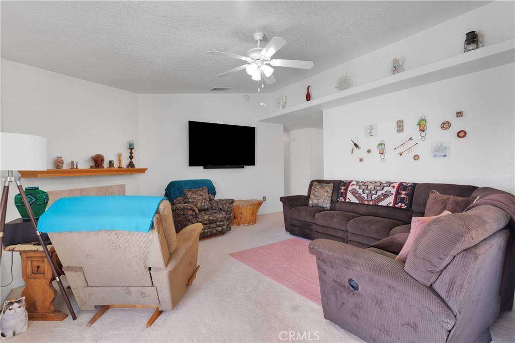 15044 Odell CT Victorville, CA 92394