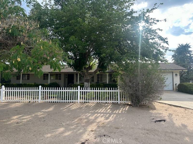 Hesperia, CA 92345,8324 Cottonwood AVE