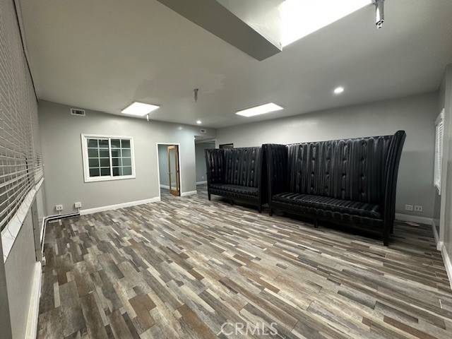 Victorville, CA 92395,14173 Green Tree BLVD #J