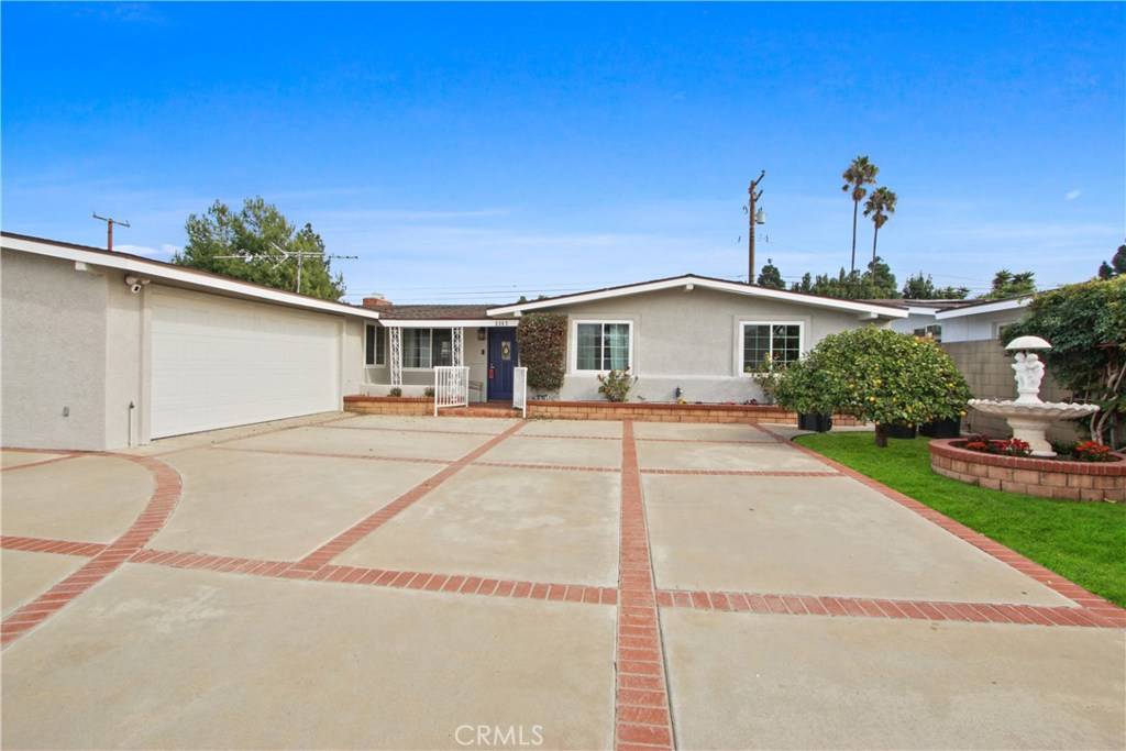 Costa Mesa, CA 92626,2362 Cornell DR