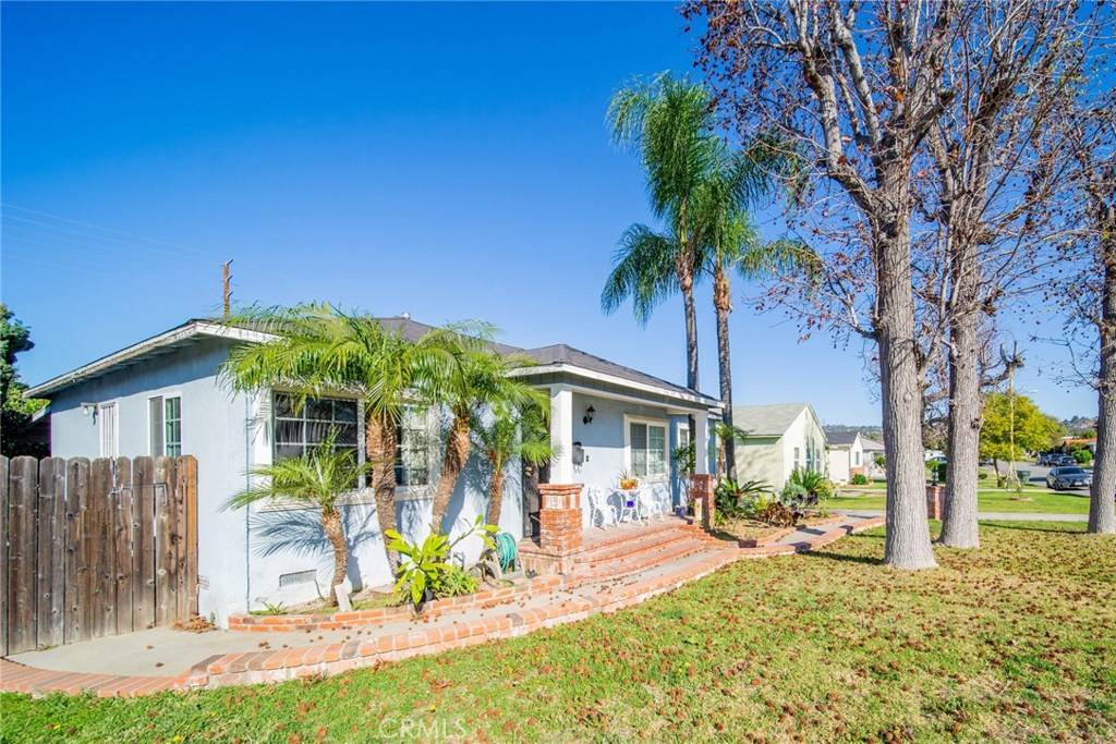 La Habra, CA 90631,327 Alpine ST