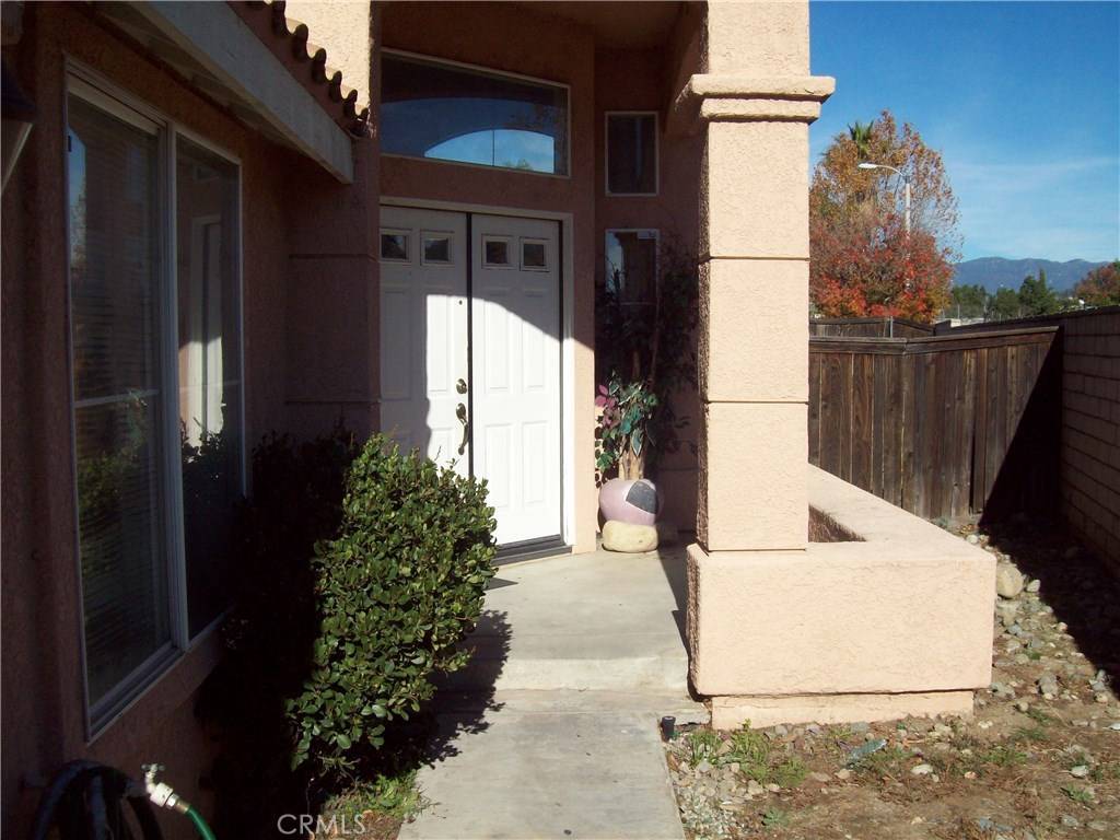 Fontana, CA 92336,13772 Sharon CT