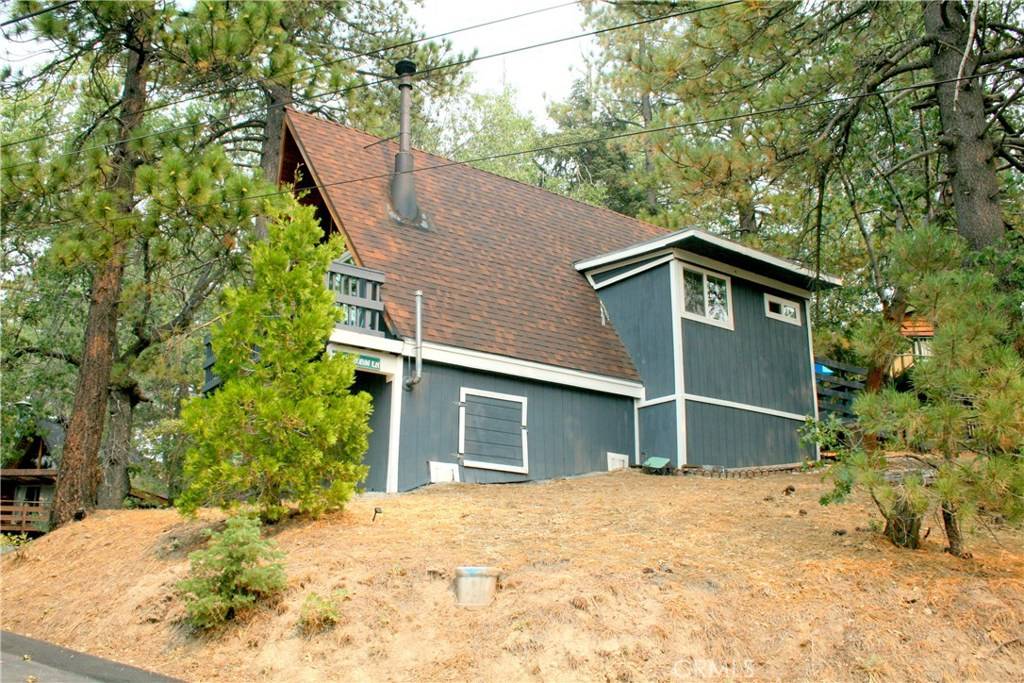 Arrowbear, CA 92382,33095 Robin LN