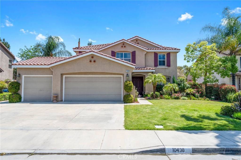 Corona, CA 92883,10438 Whitecrown CIR