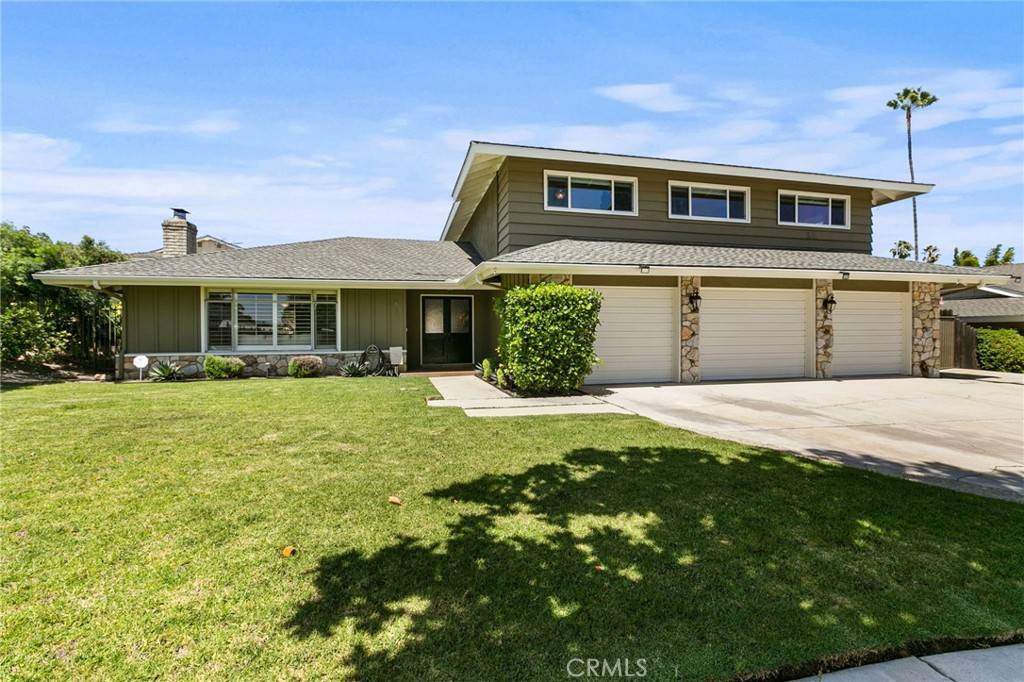 Corona, CA 92879,613 Locust ST