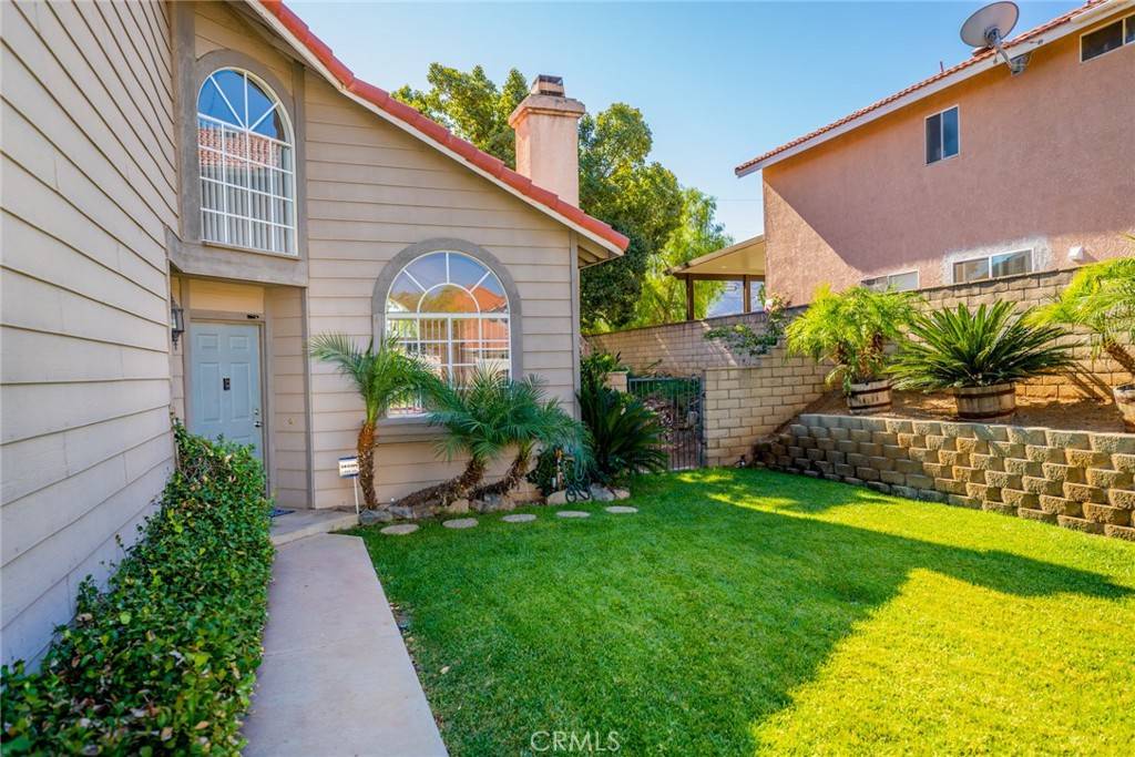 Corona, CA 92883,9105 Fallbrook Canyon DR