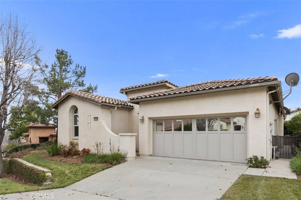 Corona, CA 92883,24306 Whitetail DR