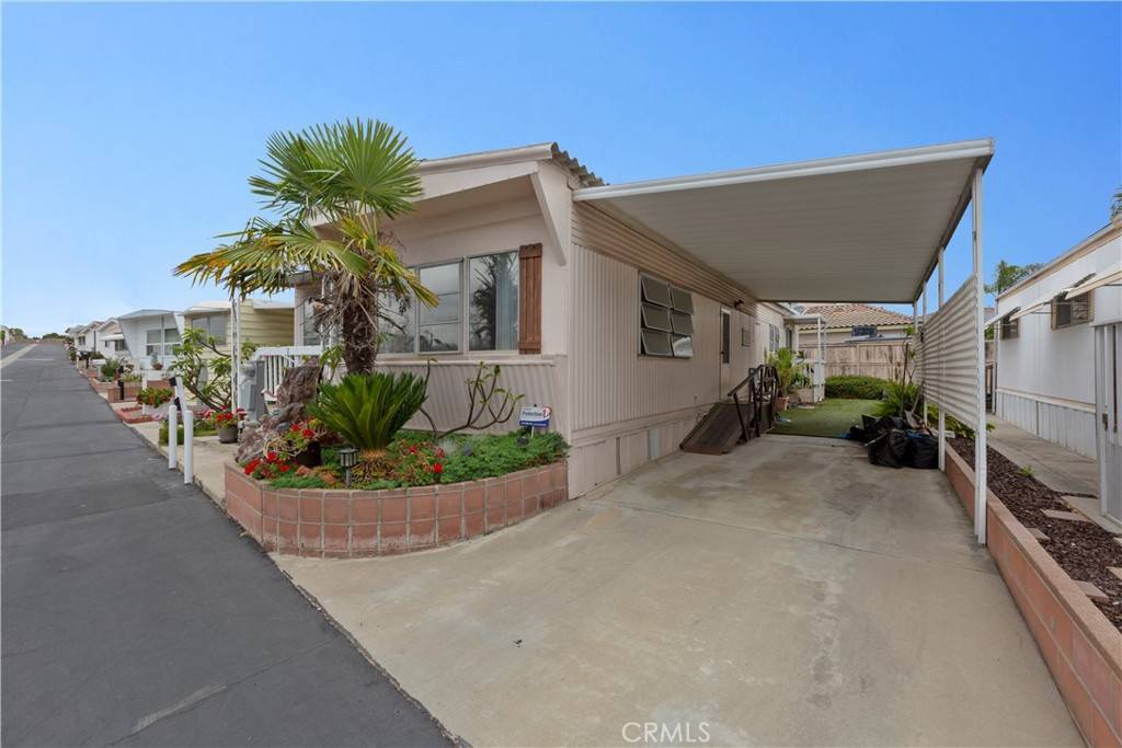 Oceanside, CA 92057,315 Killdeer LN #T