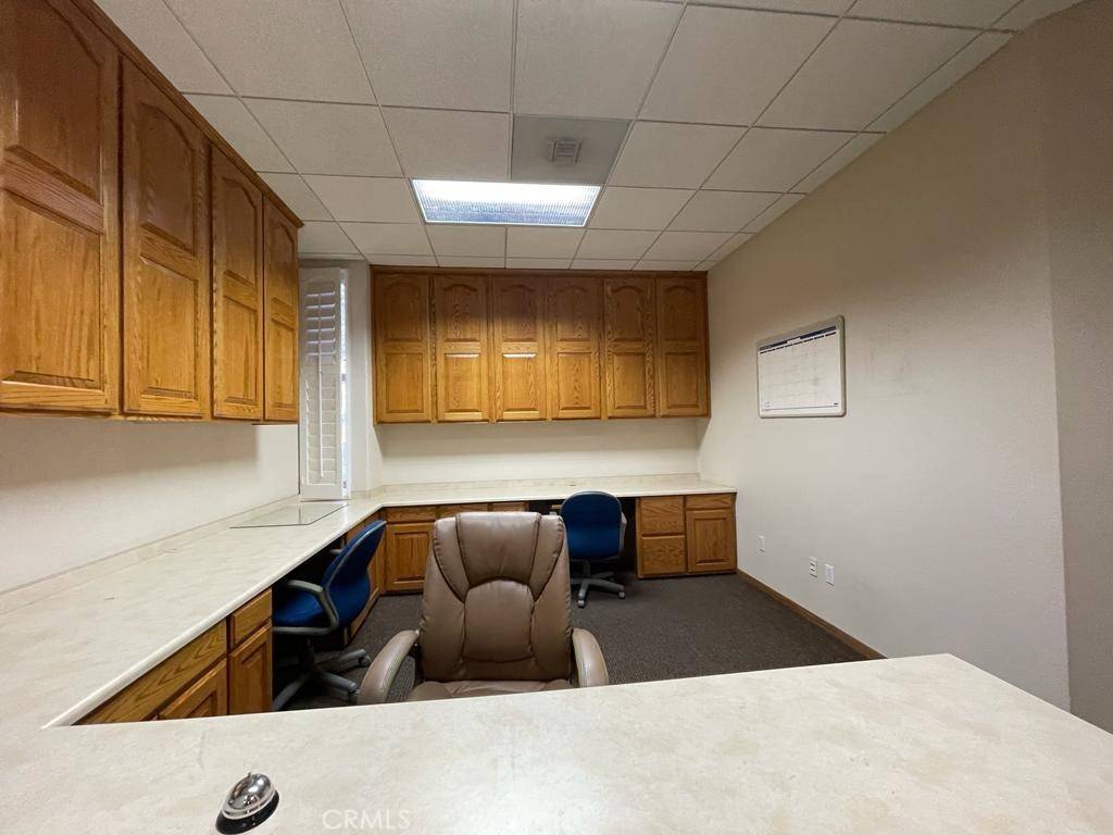 Corona, CA 92882,1245 W 6th ST