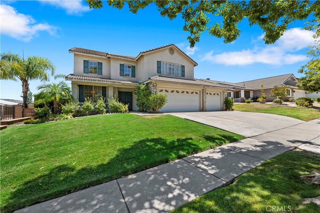 Corona, CA 92881,2087 Aberdeen DR