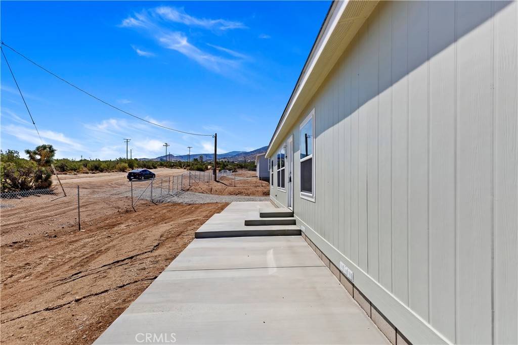 Pinon Hills, CA 92372,9752 Oasis RD