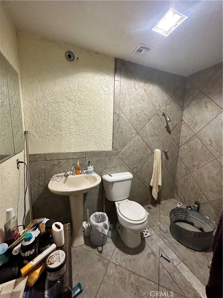 Desert Hot Springs, CA 99240,66433 Cactus DR