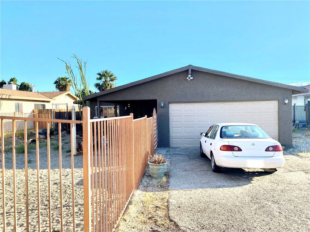 Desert Hot Springs, CA 99240,66433 Cactus DR