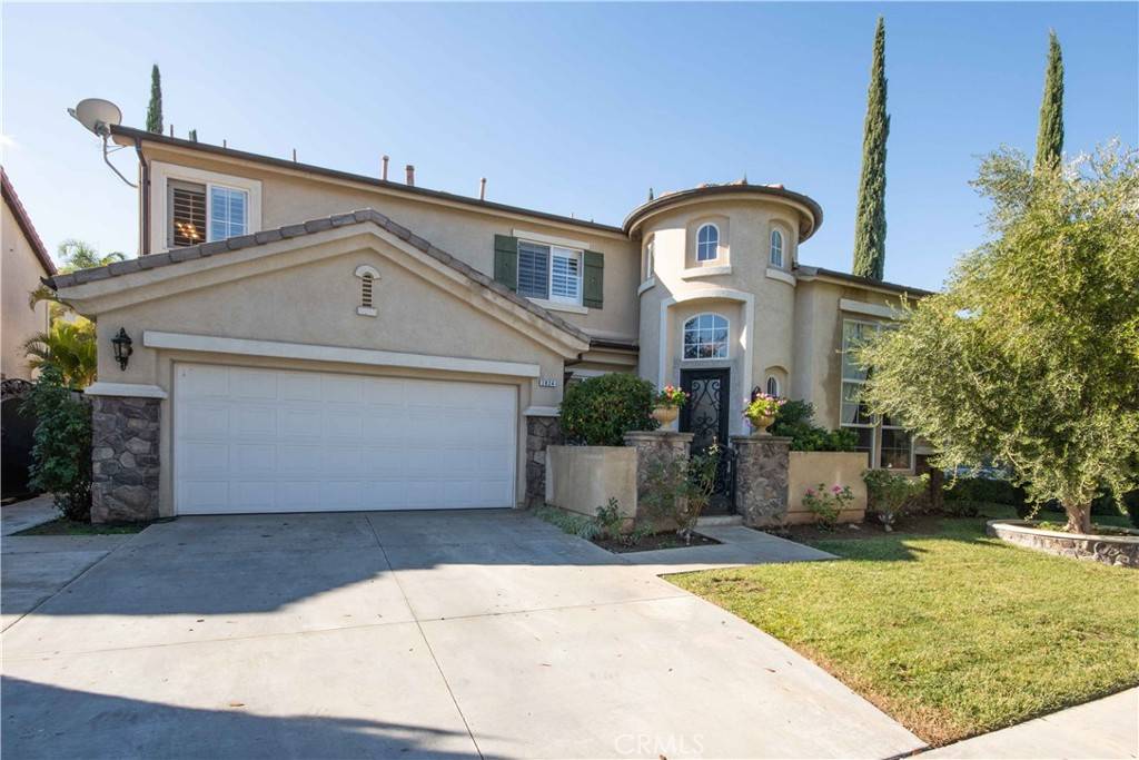 Corona, CA 92883,1824 Willowbluff DR