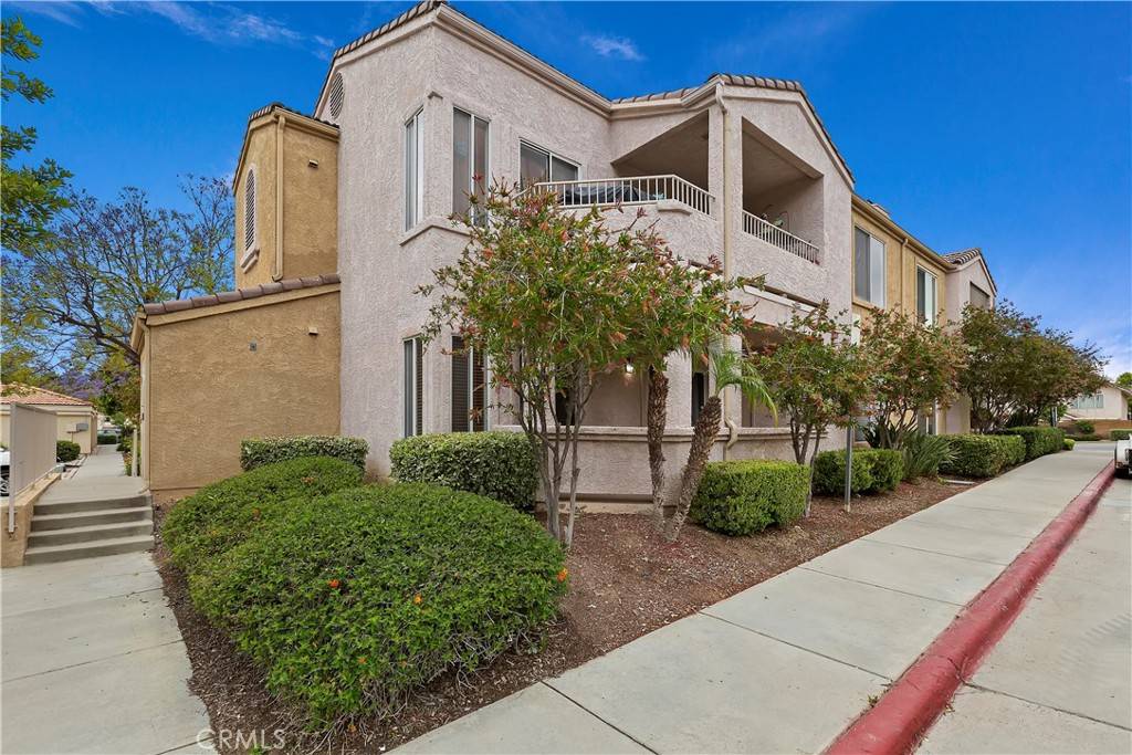 Corona, CA 92882,2325 Del Mar WAY #108