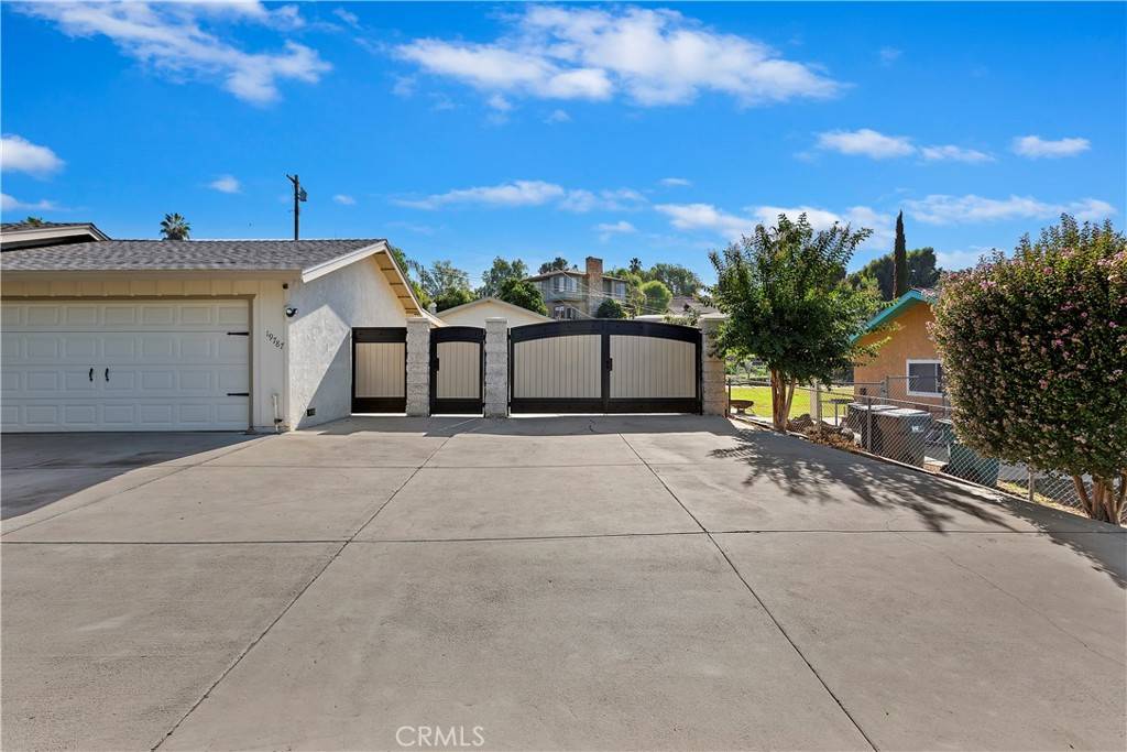 Corona, CA 92881,19787 Katy WAY