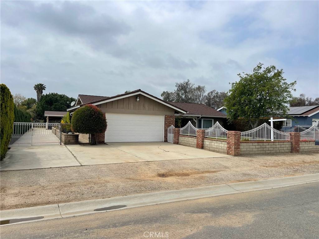 Norco, CA 92860,2850 Chestnut DR