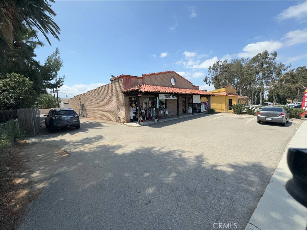 Corona, CA 92882,508 W Grand BLVD