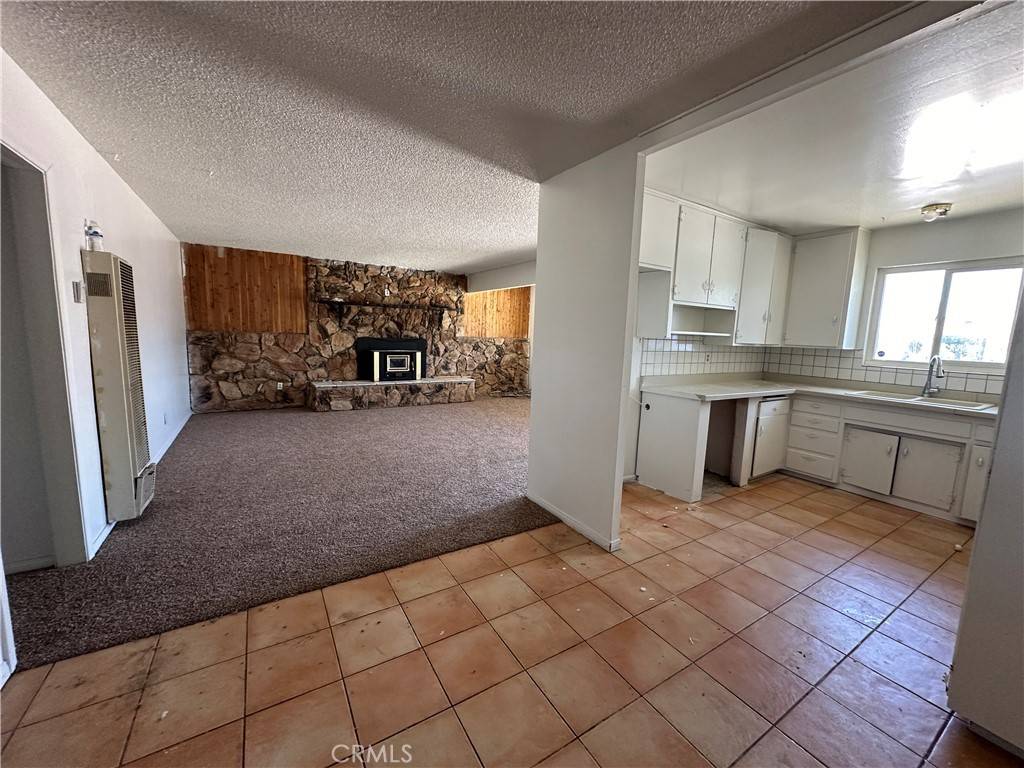 Victorville, CA 92395,15139 Las Piedras DR