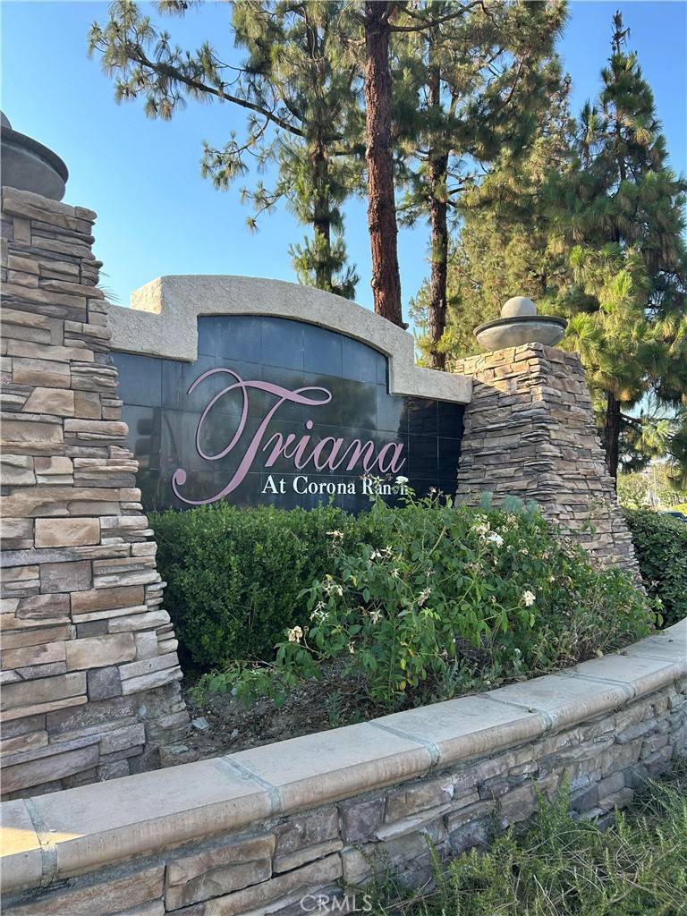 Corona, CA 92879,1015 La Terraza CIR #203