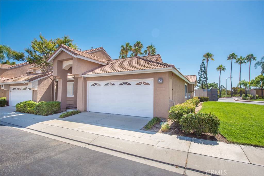 Corona, CA 92882,1541 Elegante CT