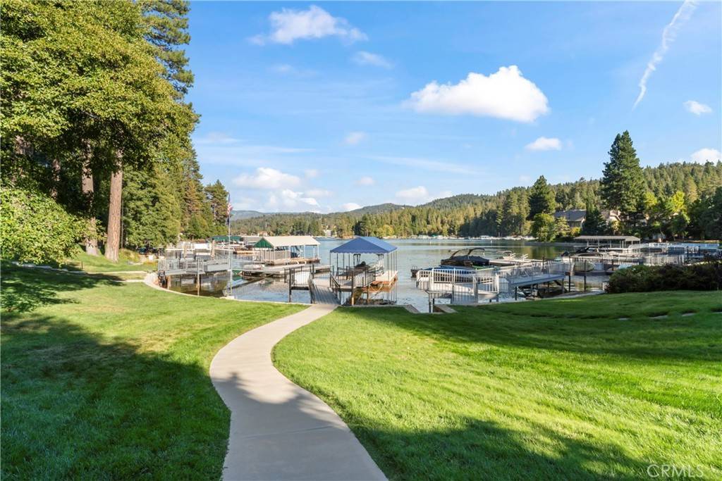 Lake Arrowhead, CA 92352,27409 North Bay RD