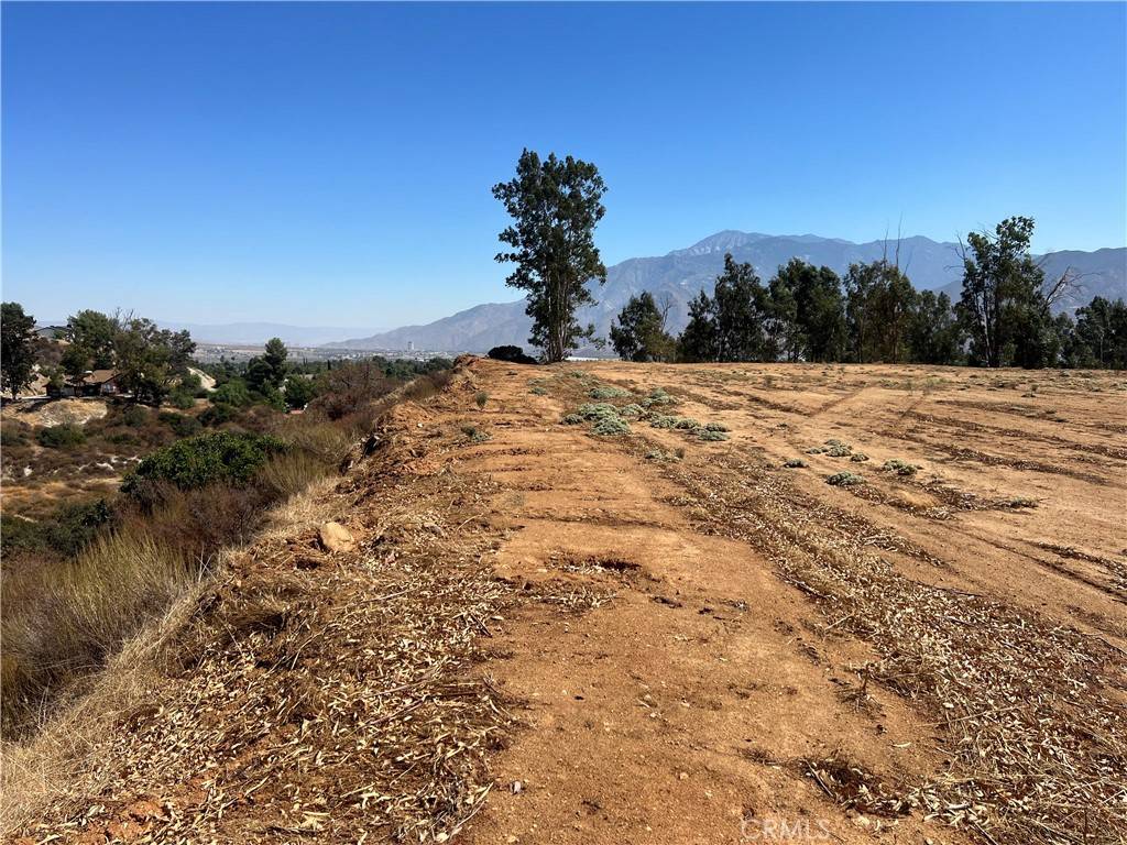 Banning, CA 92220,0 Victor St