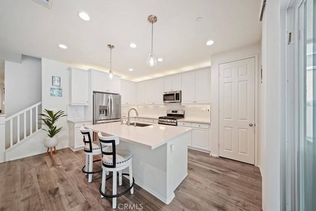 Corona, CA 92883,11714 Wandering WAY