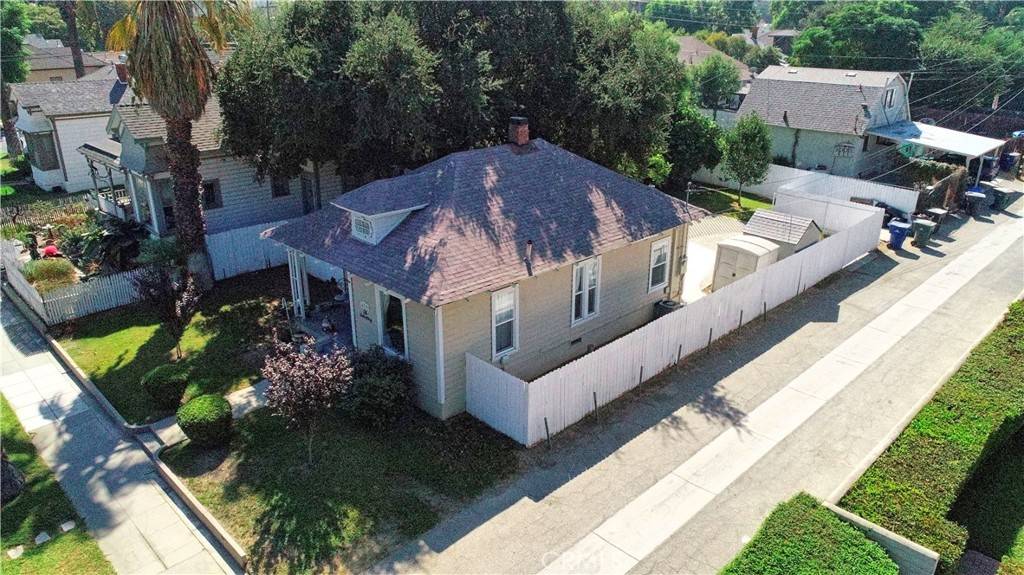 Riverside, CA 92501,4330 10th ST